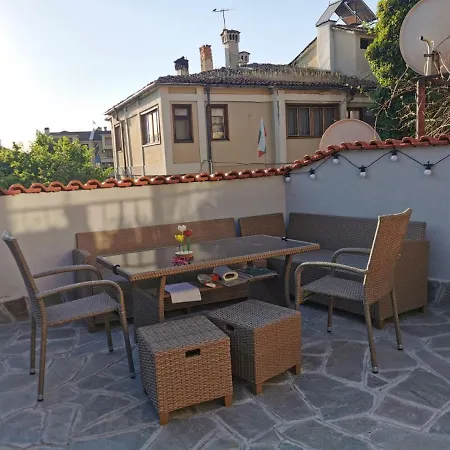 Old Town House за гости марчеви - стария град 2*