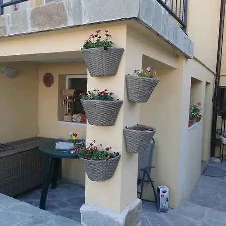 Old Town House за гости марчеви - стария град Πανσιόν