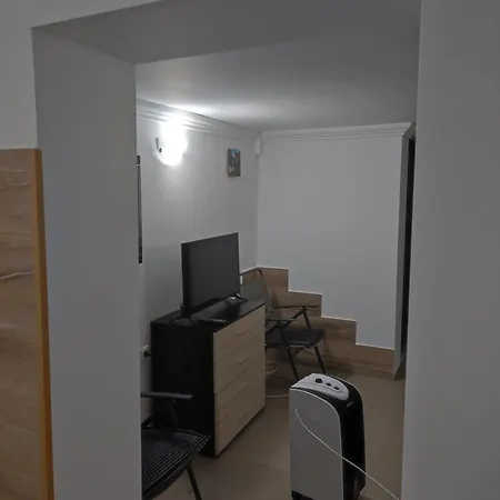 Πανσιόν Old Town House за гости марчеви - стария град 3*