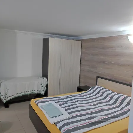 Old Town House за гости марчеви - стария град 3*