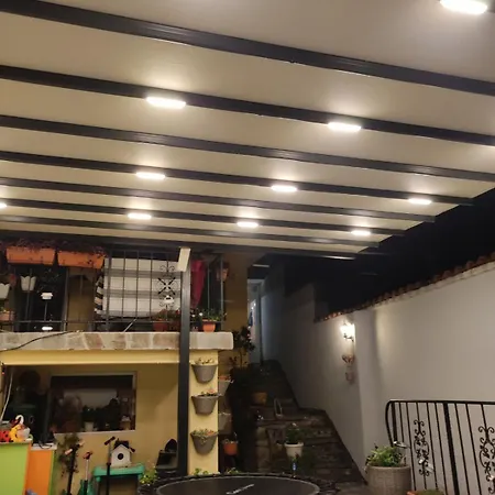 Πανσιόν Old Town House за гости марчеви - стария град 3*